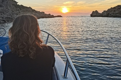 Location Bateau à moteur Jeanneau Cap Camarat 625 Propriano