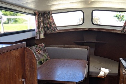 Charter Houseboat Curtevenne 830AK Spakenburg