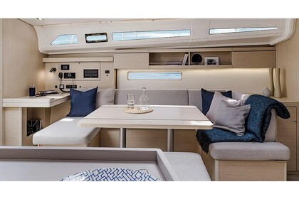 Location Voilier  Oceanis 40.1 Paros