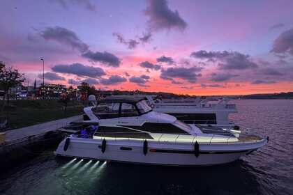 Location Yacht à moteur Custom Yacht Custom Model 2008 Istanbul
