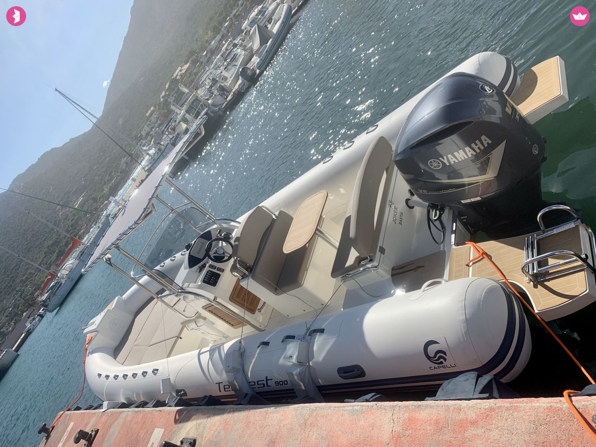 Semi-rigide Capelli tempest 900 SUN 350cv