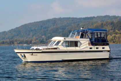 Charter Motorboat Success 11 50 Bodman-Ludwigshafen