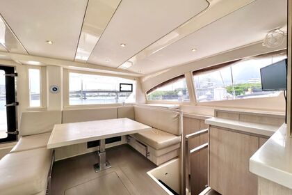 Leopard Catamaran 48'