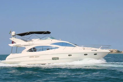 Location Yacht à moteur Majesty Yacht Dubaï