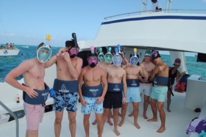 LUXURY EXPIRIENCE VIP SELECTION-Party Boat-Snorkeling-Slide
