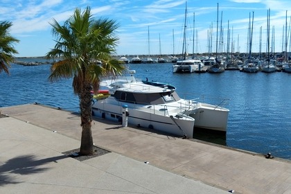 Location Bateau à moteur Soirée, couché de soleil, balade de nuit Catamaran Le Grau-du-Roi