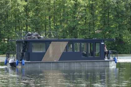 Verhuur Woonboot Mebow Werftbau Müritzsee