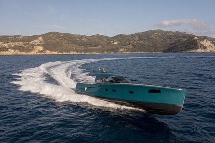 Rental Motorboat MAXI DOLPHIN Maxi Dolphin P 51 Amalfi