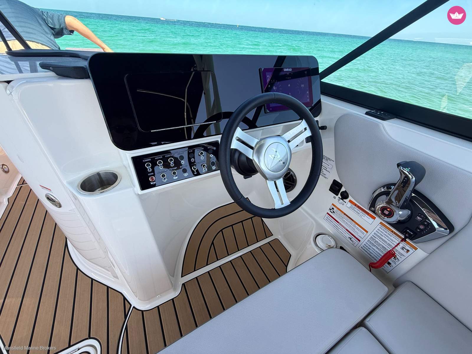 Bateau à moteur Sea Ray 250 sdx 300cv 6