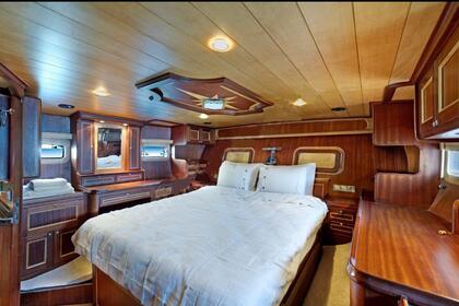 Luxury 20 Meters Gulet with 4 Cabins