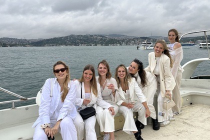 Exclusive Yacht Charter Options Awaits You