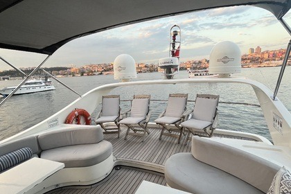 Elegance on the Water: Bosphorus Yacht Journeys