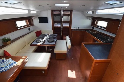 Rental Sailboat  Oceanis 48 Volos