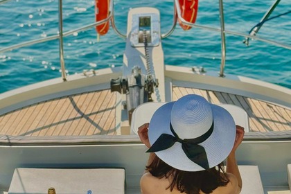 Hire Motor yacht Custom Made 2024 Selimiye