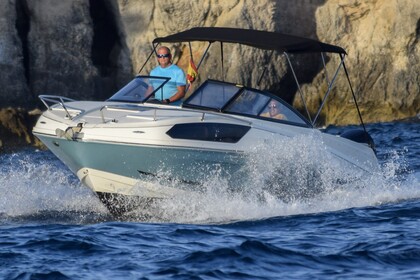 Чартер Моторная яхта Bayliner VR 6 CUDDY Пальма