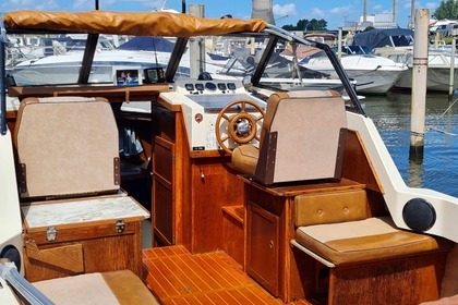 Rent Our Classic Spitgatter Master 740 in Raamsdonksveer