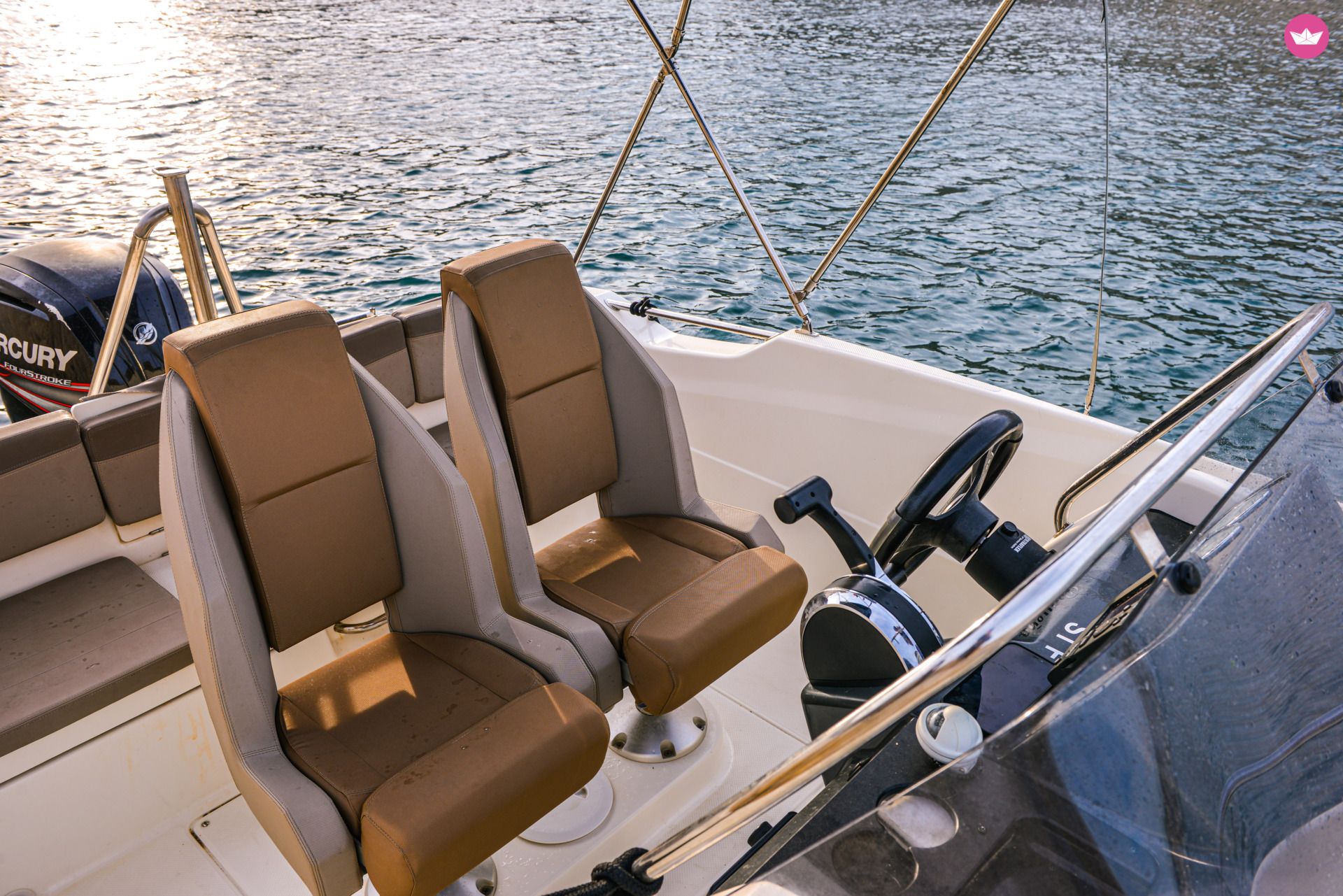 Bateau à moteur Quicksilver Activ 555 Open 100cv 5