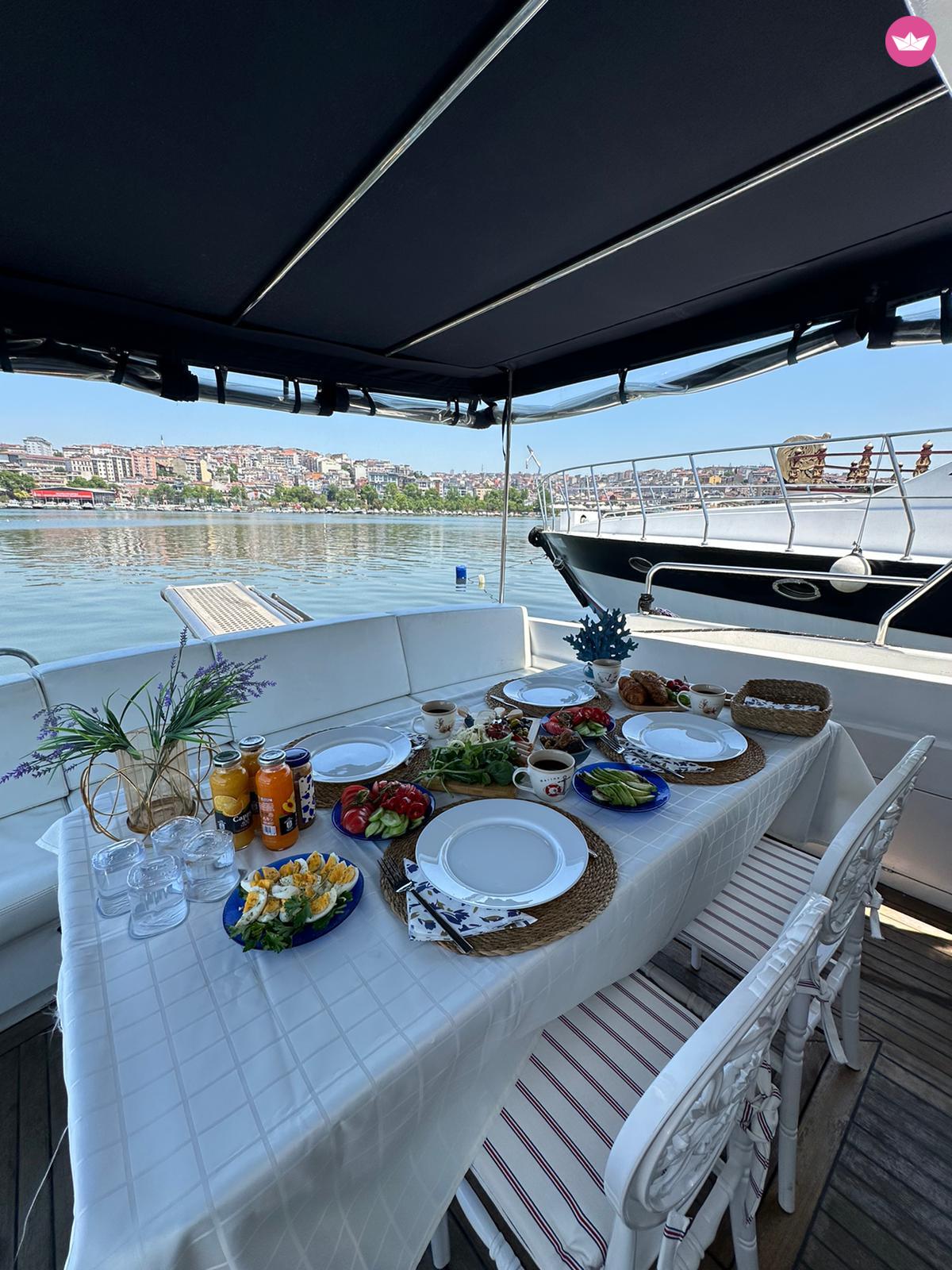 Yacht Custom made 2010 4