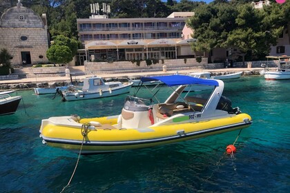 Solemar Aquamax 175hp - Hvar Town