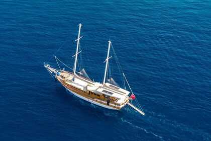 16 People Capacity Traditional Gulet