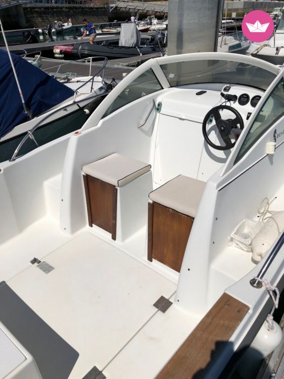 Bateau à moteur Beneteau Ombrine 5,50m 80cv 5