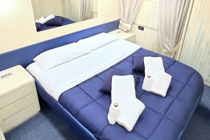 Versil Falcon 80 fly Refit