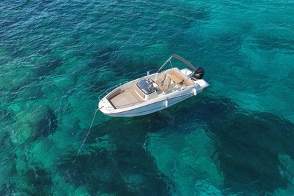 Location Bateau à moteur Quicksilver Activ 755 Open Propriano