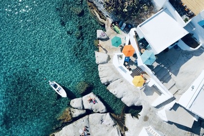 ❖ Milos: Luxury Private Cruise—Kleftiko Sarakiniko Poliegos