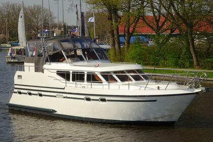 Hire Houseboat Vera Elite Vision Line Jirnsum