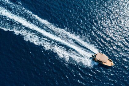 Hire Motorboat Karel 4.8 Palairos