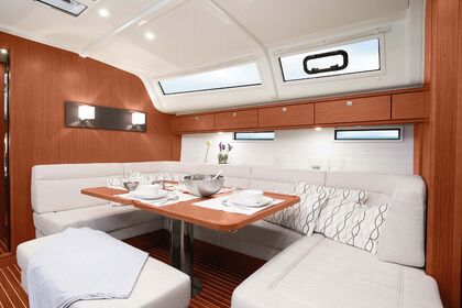 Hyra båt Segelbåt Bavaria Yachtbau Bavaria Cruiser 51 Procida