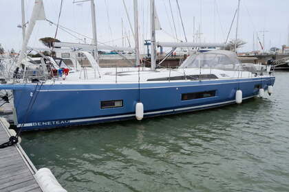 Hire Sailboat Beneteau Beneteau Oceanis 46.1 Toulon