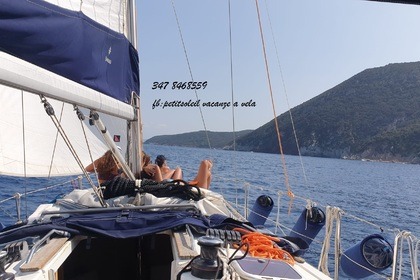 Tuscany sailboat housing & cruising