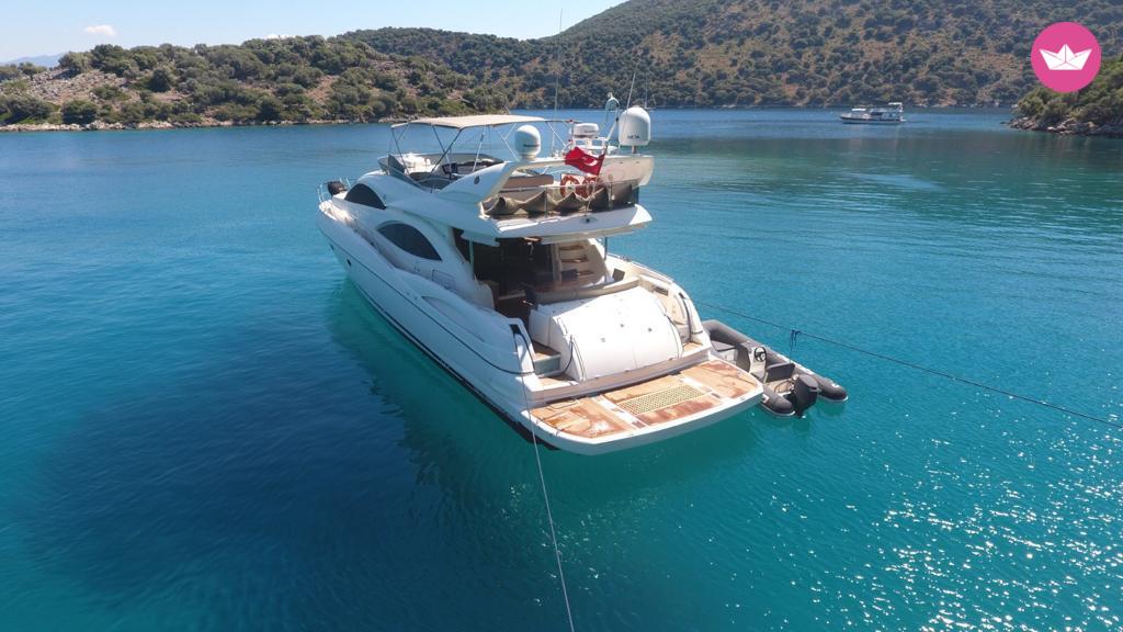 Yacht Sunseeker Manhattan 74 2100cv 3