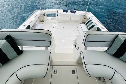 Motor Yacht Pursuit 3400 "Express"