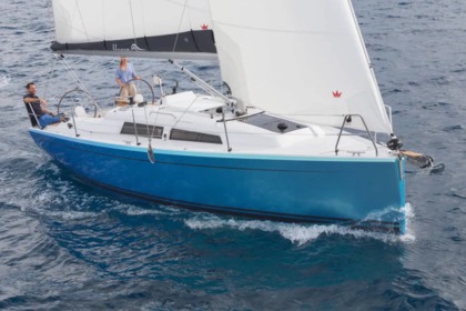 Aproveite a navegação neste veleiro de 9.62 metr