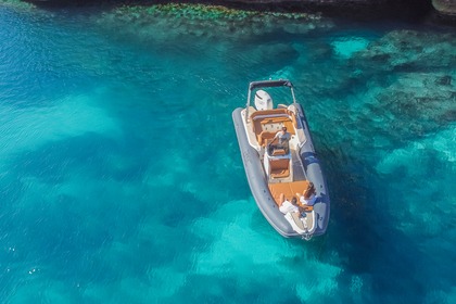 Premiumverhuur met schipper – BSC 785 Elegance, vertrek vanuit Cagliari