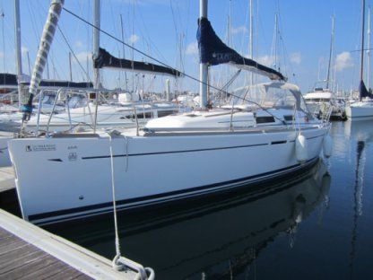 Charter Sailboat Dufour 34 Saint-Quay-Portrieux