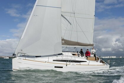 Rental Sailboat Jeanneau Sun Odyssey 349 Makkum