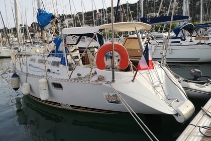 Charter Sailboat Kirie 960 Saint-Mandrier-sur-Mer