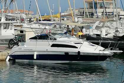 Rental Motorboat Bayliner 2655 CIERA Hyères