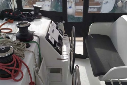 Charter Catamaran Lagoon Lagoon 450 Sport Trogir