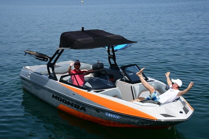 Verhuur Motorboot Moomba Mojo 23 400cv Surf Édition Genève