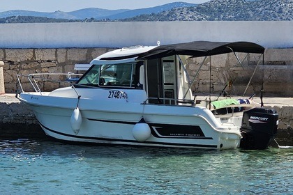 Hire Motorboat Jeanneau Merry Fisher 625 Pakoštane