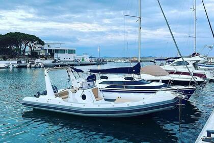 Location Bateau à moteur Astec 750 FAMILY CRUISER Platja d'Aro