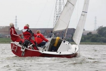 Verhuur Zeilboot Tirion 21 Huizen