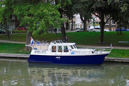 Hyra båt Husbåt Hollandia Cruiser 1100 IJsselstein