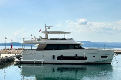 Location Yacht à moteur Azimut / Benetti Yachts Azimut Magellano 66 Sukošan