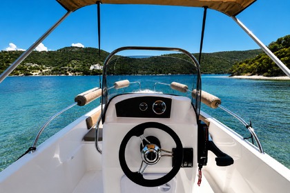 Charter Boat without licence  Karel Paxos 170 Lefkada