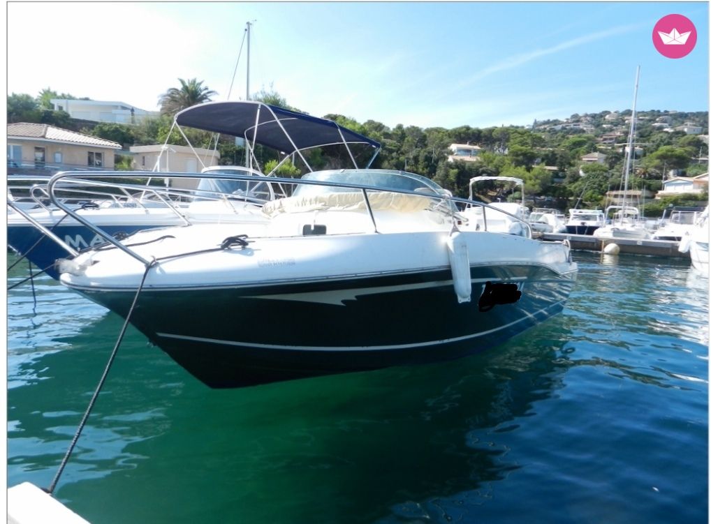 Bateau à moteur Jeanneau Cap camarat 6,25 wa 130cv
